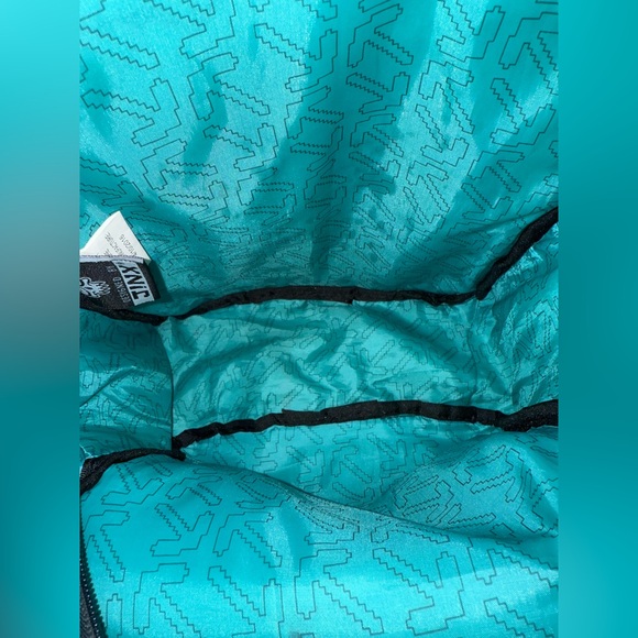 Gray Minecraft Backpack - Picture 8 of 15